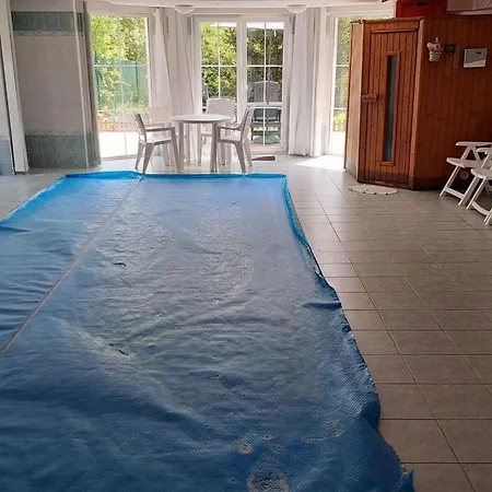 Wellness Near Prague 펜션